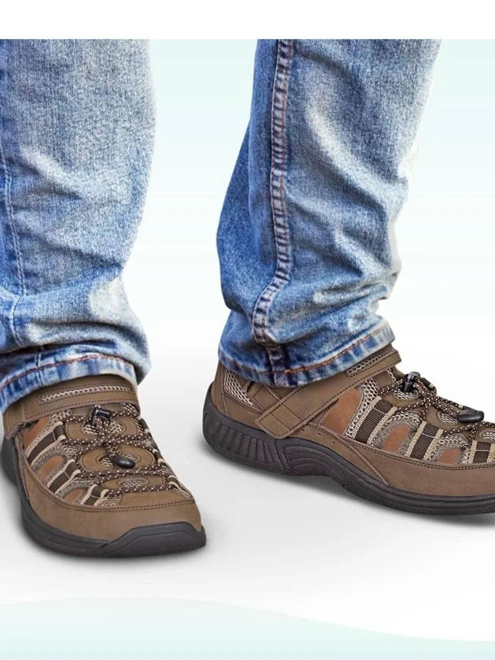 Orthofeet men’s Clearwater sandals featuring adjustable hook-and-loop strap